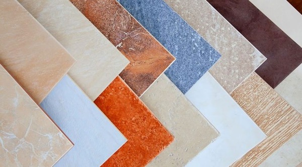 Trước khi áp dụng cách tẩy trắng nền gạch bạn cần biết phân biệt các loại gạch lát sàn nhà