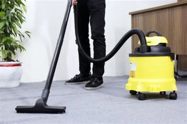 Các loại phụ kiện máy hút bụi công nghiệp cần trang bị